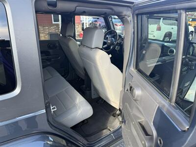 2008 Jeep Wrangler Unlimited Sahara 4X4 - Photo 20 - Flushing, MI 48433