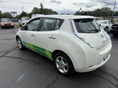 2011 Nissan LEAF SV   - Photo 7 - Flushing, MI 48433