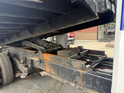 2005 Chevrolet Kodiak C4500 165.5 " WB DRW 14 Foot Dump Bed - Photo 14 - Flushing, MI 48433