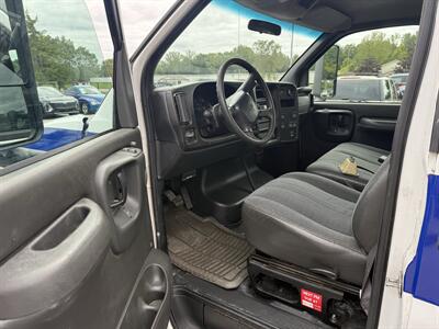 2005 Chevrolet Kodiak C4500 165.5 " WB DRW 14 Foot Dump Bed - Photo 11 - Flushing, MI 48433