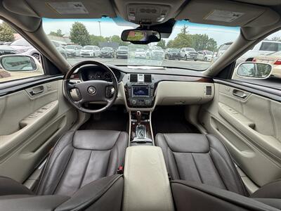 2010 Cadillac DTS Premium Collection   - Photo 10 - Flushing, MI 48433