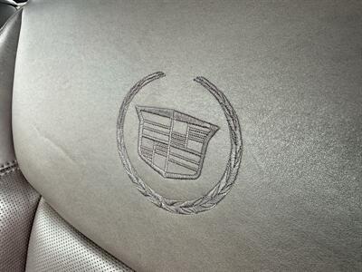 2010 Cadillac DTS Premium Collection   - Photo 22 - Flushing, MI 48433