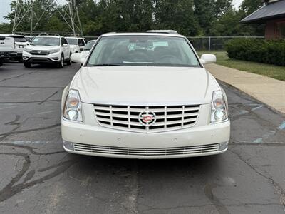 2010 Cadillac DTS Premium Collection   - Photo 3 - Flushing, MI 48433