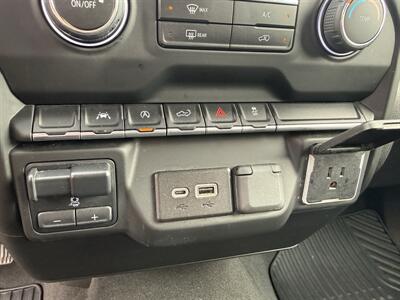 2023 Chevrolet Silverado 1500 Custom Crew 4X4 - Photo 18 - Flushing, MI 48433