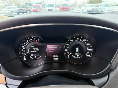 2015 Lincoln MKC Reserve AWD   - Photo 12 - Flushing, MI 48433