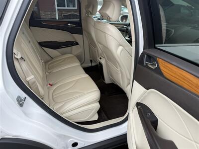 2015 Lincoln MKC Reserve AWD   - Photo 20 - Flushing, MI 48433