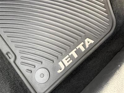 2016 Volkswagen Jetta 1.8T SEL - Photo 25 - Flushing, MI 48433