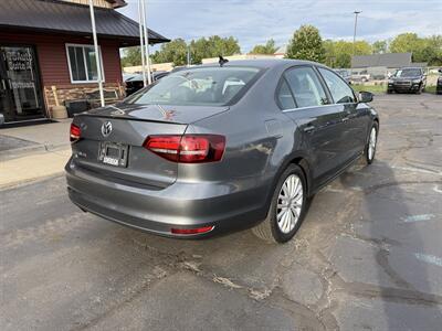 2016 Volkswagen Jetta 1.8T SEL - Photo 5 - Flushing, MI 48433