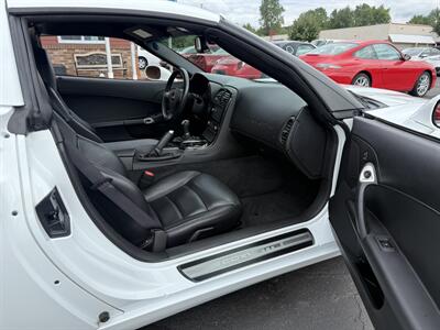 2009 Chevrolet Corvette 1LT  6-Speed - Photo 20 - Flushing, MI 48433