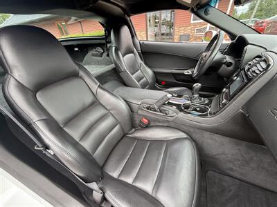 2009 Chevrolet Corvette 1LT  6-Speed - Photo 14 - Flushing, MI 48433