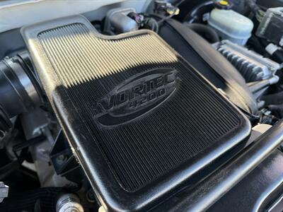 2002 GMC Envoy SLE  4X4 - Photo 37 - Flushing, MI 48433