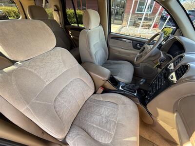 2002 GMC Envoy SLE  4X4 - Photo 29 - Flushing, MI 48433
