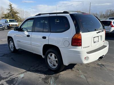 2002 GMC Envoy SLE  4X4 - Photo 5 - Flushing, MI 48433