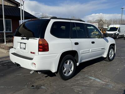 2002 GMC Envoy SLE  4X4 - Photo 7 - Flushing, MI 48433