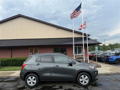 2019 Chevrolet Trax LS   - Photo 4 - Flushing, MI 48433