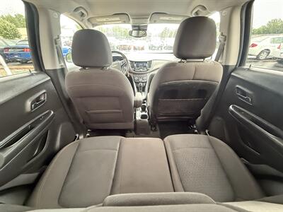 2019 Chevrolet Trax LS   - Photo 17 - Flushing, MI 48433