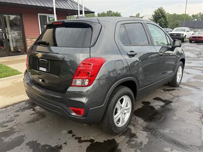 2019 Chevrolet Trax LS   - Photo 5 - Flushing, MI 48433