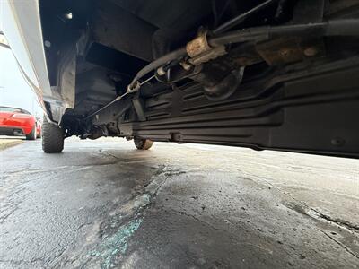 2016 Ford F-250 Super Duty XL  4X4 - Photo 23 - Flushing, MI 48433