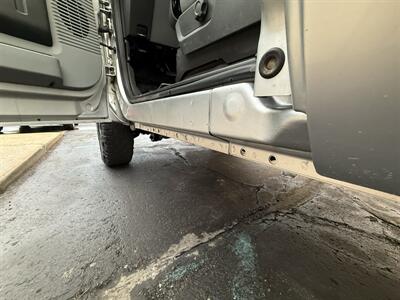 2016 Ford F-250 Super Duty XL  4X4 - Photo 25 - Flushing, MI 48433