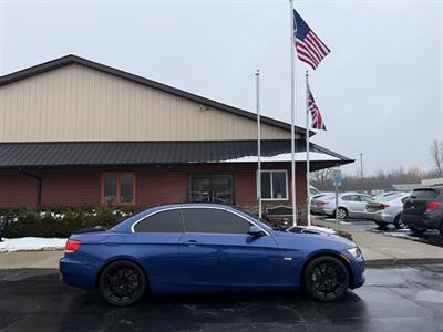 2007 BMW 335i Convertible - Photo 2 - Flushing, MI 48433