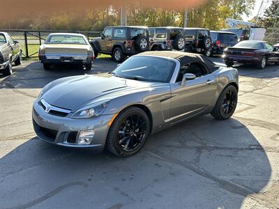 2007 Saturn SKY Red Line  Convertible - Photo 2 - Flushing, MI 48433