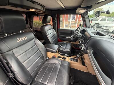 2012 Jeep Wrangler Sahara 4X4 - Photo 11 - Flushing, MI 48433