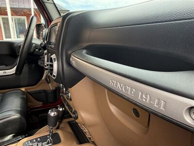 2012 Jeep Wrangler Sahara 4X4 - Photo 24 - Flushing, MI 48433