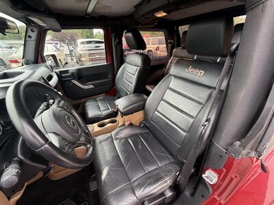 2012 Jeep Wrangler Sahara 4X4 - Photo 10 - Flushing, MI 48433