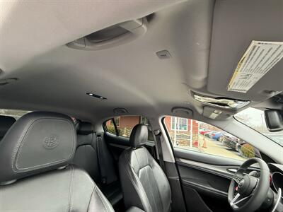 2018 Alfa Romeo Stelvio Sport  AWD - Photo 29 - Flushing, MI 48433