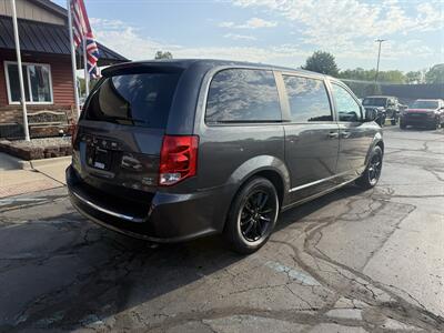 2019 Dodge Grand Caravan GT - Photo 7 - Flushing, MI 48433