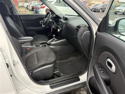 2018 Kia Soul +   - Photo 20 - Flushing, MI 48433