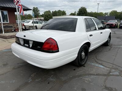 2011 Ford Crown Victoria Police Interceptor - Photo 8 - Flushing, MI 48433