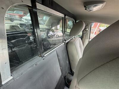 2011 Ford Crown Victoria Police Interceptor - Photo 40 - Flushing, MI 48433