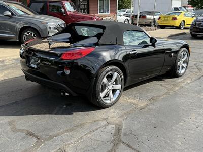 2008 Pontiac Solstice GXP   - Photo 9 - Flushing, MI 48433