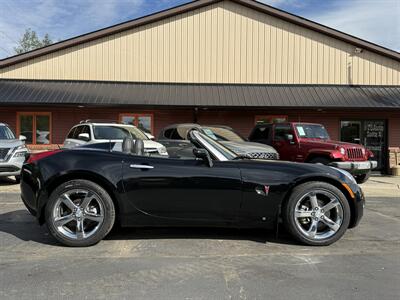 2008 Pontiac Solstice GXP   - Photo 2 - Flushing, MI 48433