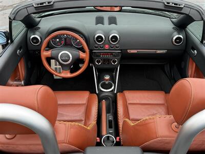 2002 Audi TT 225hp quattro  6-Speed Manual - Photo 4 - Flushing, MI 48433