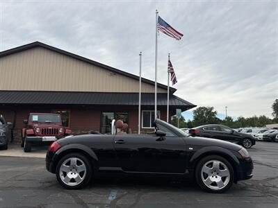 2002 Audi TT 225hp quattro  6-Speed Manual - Photo 10 - Flushing, MI 48433