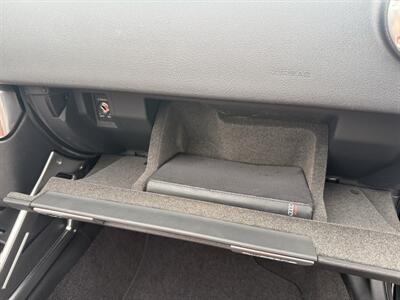 2002 Audi TT 225hp quattro  6-Speed Manual - Photo 49 - Flushing, MI 48433