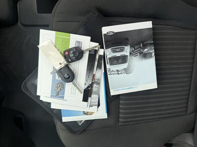 2018 Ford Transit 150  130 " WB Cargo - Photo 27 - Flushing, MI 48433