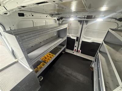 2018 Ford Transit 150  130 " WB Cargo - Photo 23 - Flushing, MI 48433