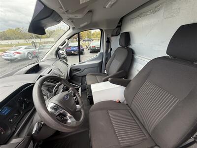 2018 Ford Transit 150  130 " WB Cargo - Photo 10 - Flushing, MI 48433