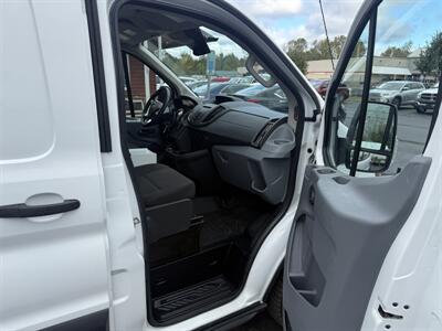 2018 Ford Transit 150  130 " WB Cargo - Photo 24 - Flushing, MI 48433