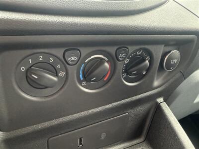 2018 Ford Transit 150  130 " WB Cargo - Photo 14 - Flushing, MI 48433