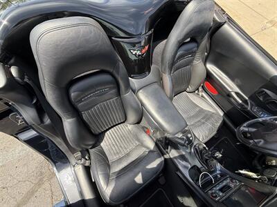 2004 Chevrolet Corvette Convertible 6-Speed - Photo 25 - Flushing, MI 48433
