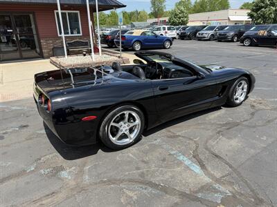 2004 Chevrolet Corvette Convertible 6-Speed - Photo 12 - Flushing, MI 48433