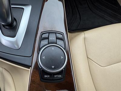 2015 BMW 328i xDrive AWD - Photo 15 - Flushing, MI 48433