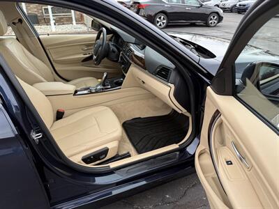 2015 BMW 328i xDrive AWD - Photo 27 - Flushing, MI 48433