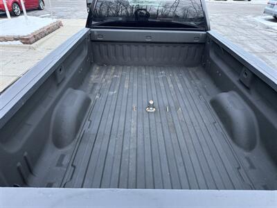 2017 Chevrolet Silverado 3500 WT Crew Cab DRW  4WD Duramax - Photo 5 - Flushing, MI 48433