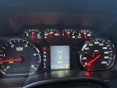 2017 Chevrolet Silverado 3500 WT Crew Cab DRW  4WD Duramax - Photo 15 - Flushing, MI 48433