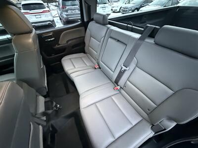 2017 Chevrolet Silverado 3500 WT Crew Cab DRW  4WD Duramax - Photo 24 - Flushing, MI 48433